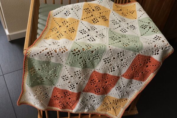 Gehaakt Babydekentje “Victorian lattice”